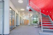 Bürofläche im Erdgeschoss - Halle zur Miete in Arnsberg