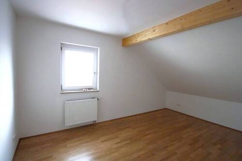Schlafen - 3 Zimmer Etagenwohnung in Neufahrn bei Freising