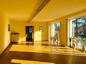 Gewerbe im EG (1) - 1 Zimmer Mehrfamilienhaus, Wohnhaus in Großharthau