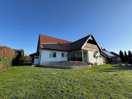Gartenansicht - 7 Zimmer Mehrfamilienhaus, Wohnhaus in Bad Grund