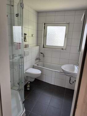 Bild 2 - 3 Zimmer Etagenwohnung zur Miete in Mutterstadt