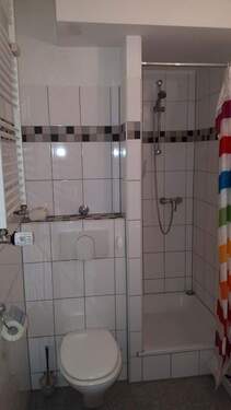 Whg. mi., Duschbad - 