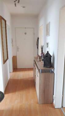 Whg. DG Diele, 3 Zi, ca. 65 qm - 