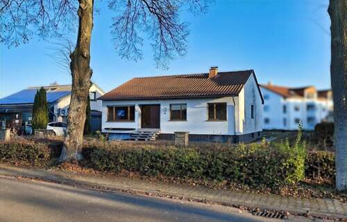 Ansicht - 7 Zimmer Einfamilienhaus zum Kaufen in Gensingen