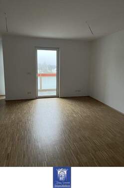 Wohnen - 2 Zimmer Etagenwohnung in Arnsdorf
