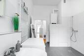 e976c7ed-7ce0-4ba9-8015-d86e1842.jpg - 