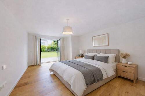 KI Schlafzimmer - 3 Zimmer Etagenwohnung in München