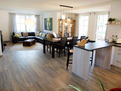 Wohn- und Essbereich - 