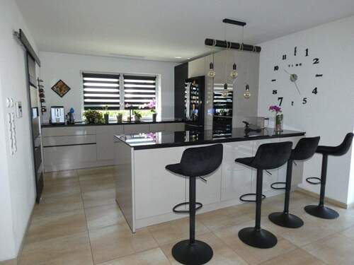 Küche - 5 Zimmer Einfamilienhaus in Höchstädt