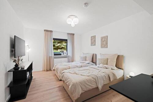 Schlafzimmer - Modernes, vollständig möbliertes Apartment in Alzey - sofort einziehen und wohlfühlen