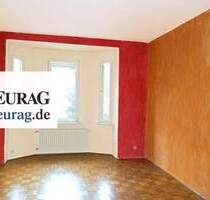 N-Rabus: Gut geschnittene 3-Zi-Whg (3.OG oh. Lift), Parkett, EBK, Balkon - sanierungsbedürftig - Nürnberg