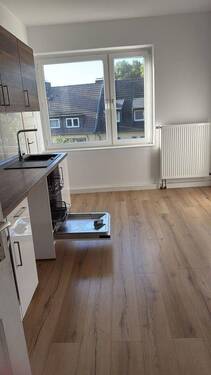 Bild 1 - Praktisch geschnittene 3-Zimmer-Wohnung in gut angebundener Lage von Essen-Frohnhausen zu vermieten