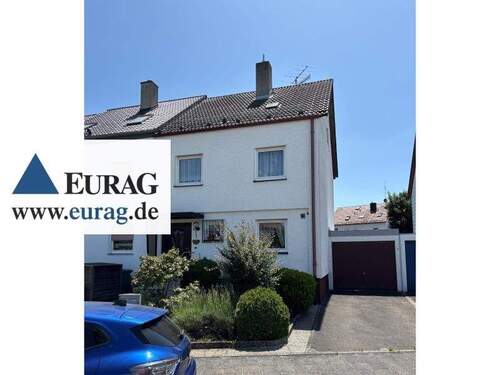 Vorderseite - Wendelstein: Reiheneckaus mit 4-5 Zimmern, Garten, Garage - Renovierung - Sanierung nötig