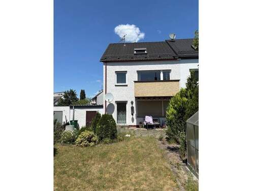 Rückseite - 4 Zimmer Reihenendhaus zum Kaufen in Wendelstein