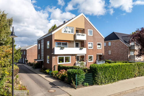 Straßenansicht - 