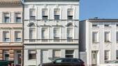 Außenansicht 1 - Charmantes Mehrfamilienhaus mit drei Wohneinheiten, Jugendstil-Fassade & vielseitigem Hinterhof