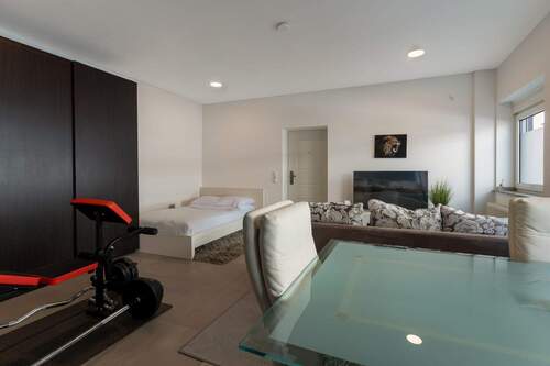 Wohn-Schlafzimmer EG. - 