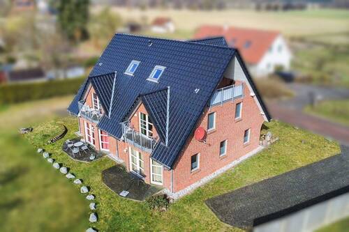 Rückansicht - Haffblick inklusive: 2-Raum-Wohnung in Stolpe auf Usedom