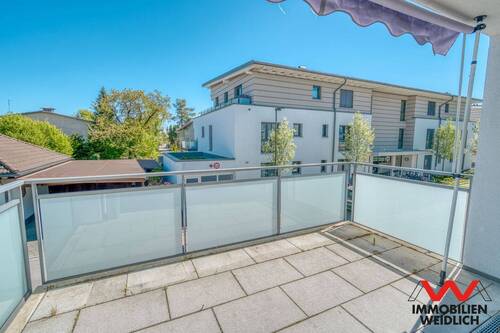 Balkon - Etagenwohnung mit 84,10 m&sup2; in Grafing zur Miete