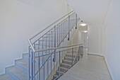 Treppenhaus - Etagenwohnung mit 90,30 m&sup2; in Geretsried zur Miete
