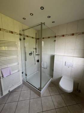 Bad - Einfamilienhaus mit 135,70 m² in Sindelfingen zum Kaufen