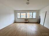 Schlafzimmer/Wohnbereich - 1 Zimmer Etagenwohnung zum Kaufen in Stuttgart