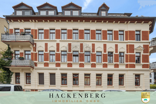 Frontansicht - Rarität: Atemberaubende Penthouse-Familienwohnung im Herzen von Markkleeberg!