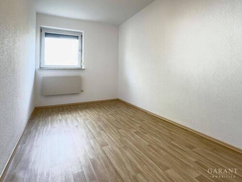 Schlafzimmer 2 - 3 Zimmer Etagenwohnung in Mannheim