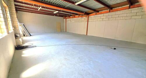 Lagerhalle (ca 100 qm) - Praktische Lagerhalle mit ca. 100 m² in Ahrensburg
