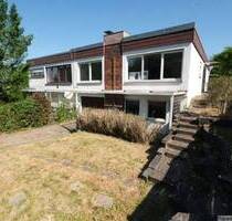 Bungalow mit Atrium in grüner Waldrandlage - Remseck Neckarrems