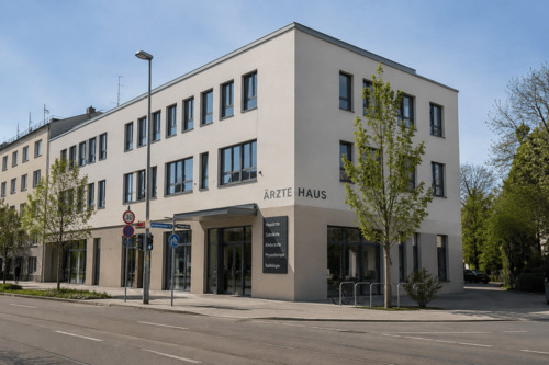 Ärztehaus visualisiert - 