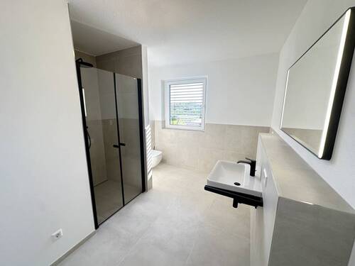 Badezimmer (Beispielwohnung) - 3 Zimmer Etagenwohnung in Villingendorf
