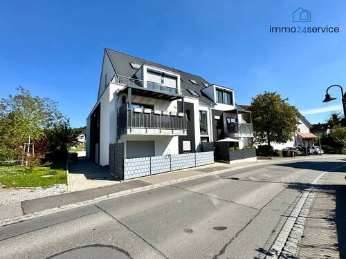 Hausansicht - 3 Zimmer Etagenwohnung zum Kaufen in Singen