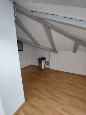 mobile_Klimaanlage_im_Zimmer - 