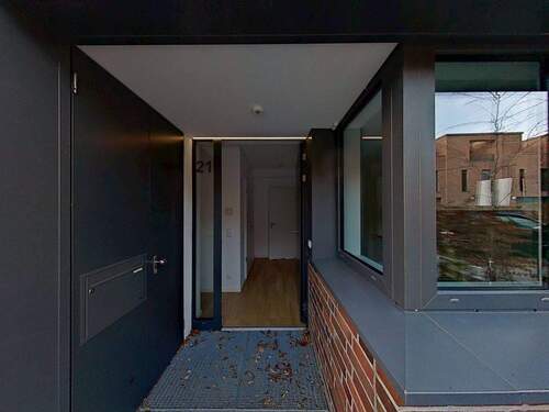 Eingangsbereich mit Abstellraum - 