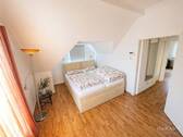 Schlafzimmer DG - 