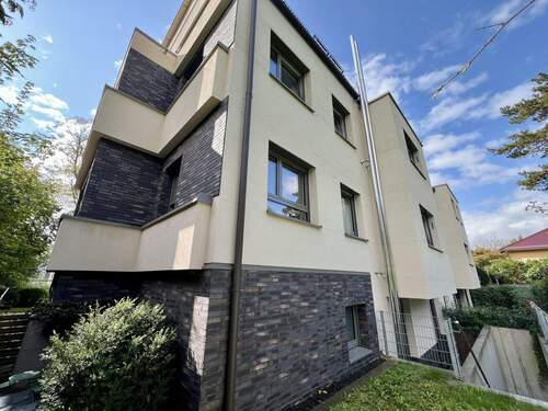 Rückseite des Wohnhauses - 