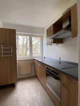 Einbauküche - 3 Zimmer Etagenwohnung zur Miete in Gera