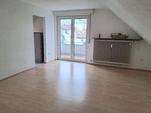 Bild 1 - ACHTUNG, ausschließlich für Studenten: 1 ZKB mit Einbauküche und Balkon in Käfertal