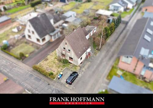 V10804P Titelbild - Grundstück mit Altbestand in Neumünster-Gadeland