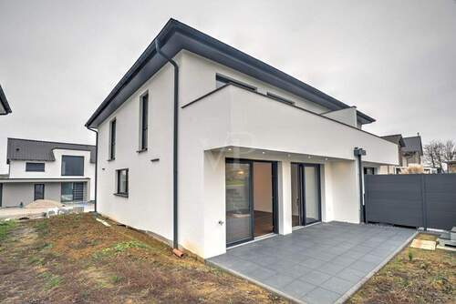 Außenansicht - 5 Zimmer Doppelhaushälfte zum Kaufen in Neudenau - Herbolzheim