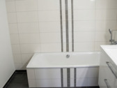 Bad mit Badewanne - 