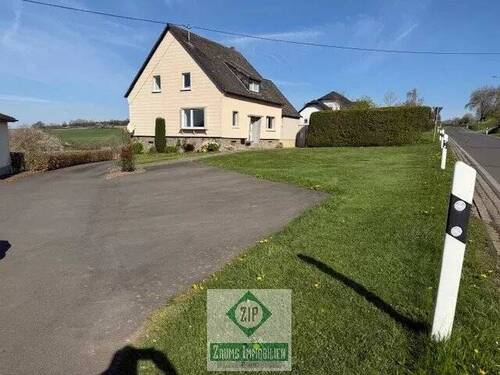 Bild 2 - 7 Zimmer Einfamilienhaus zur Miete in Prüm