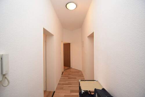 Flur - 2 Zimmer Etagenwohnung in Frankfurt am Main