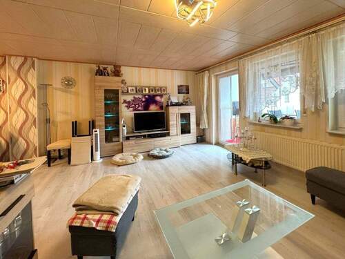 Wohnzimmer - Reihenmittelhaus mit 136,00 m&sup2; in Schwäbisch Gmünd zum Kaufen