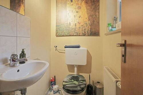 EG Ga?ste-WC - 