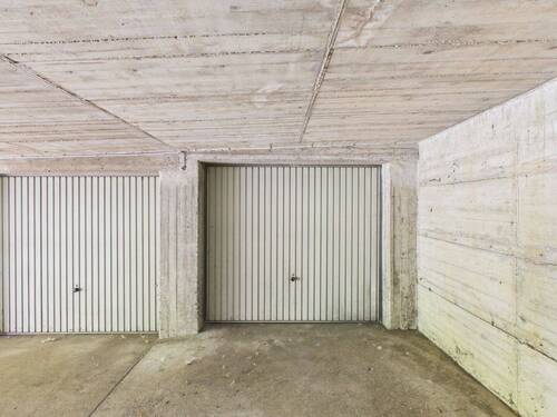 Tiefgaragenstellplatz - 