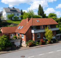 Platz für die ganze Familie - 10 Zimmer, großer Garten & viele Möglichkeiten - Rinteln Uchtdorf