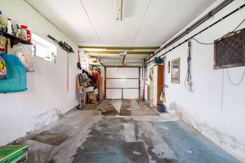 Garage - 