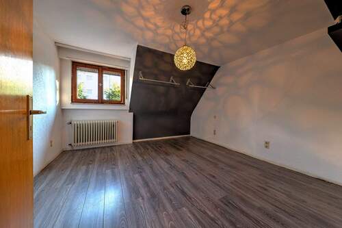 Kinderzimmer DG - 